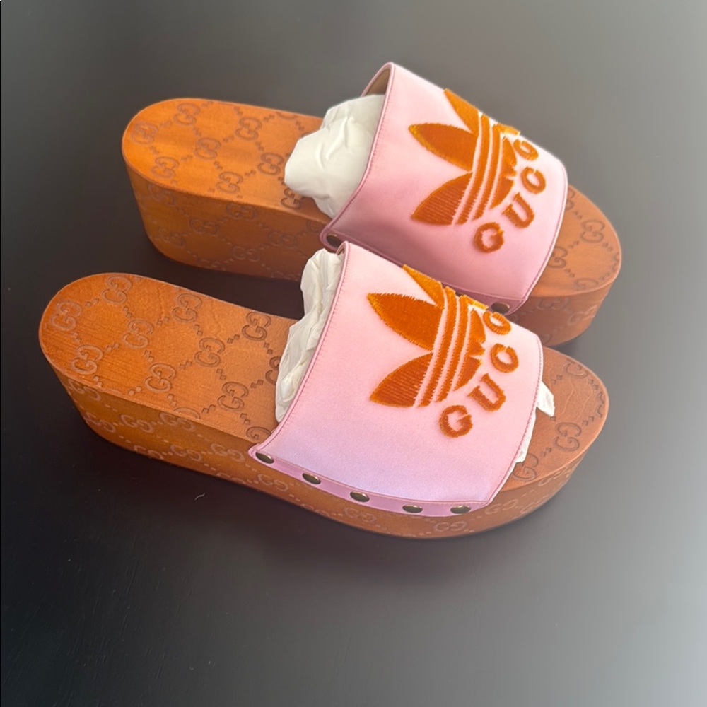 Gucci Pink and Orange Wedge Sandals - Picture 3 of 8